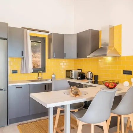 ヴィラ Straw By Mousata